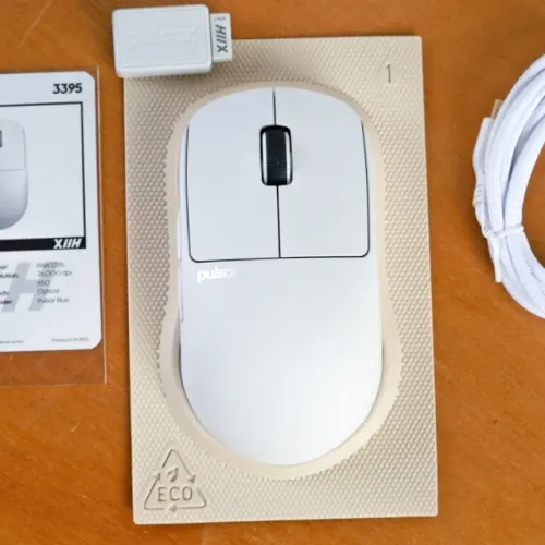 Mouse Gamer Sem Fio Pulsar X2H Mini (Size 1) Branco - Completo na Caixa