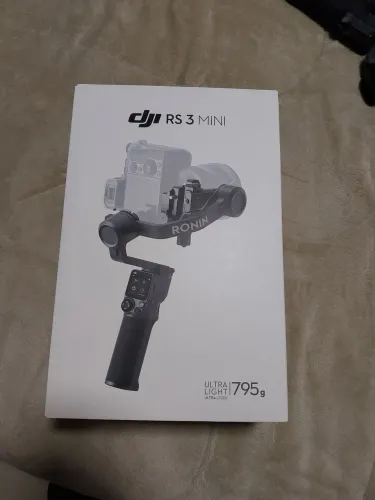 Estabilizador Dji-rs 3 Mini Câmera Ronin Gimbal Série Rs3 Cor Black