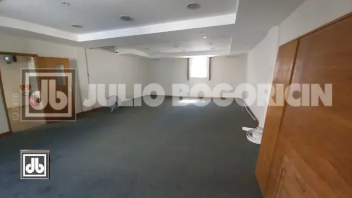 Prédio : / Comercial / Botafogo