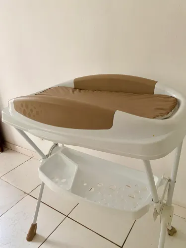 Trocador premium com suporte pra banheira