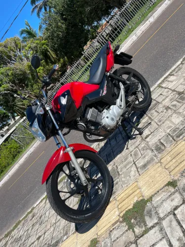 Vendo Fan 150 esdi 2015
