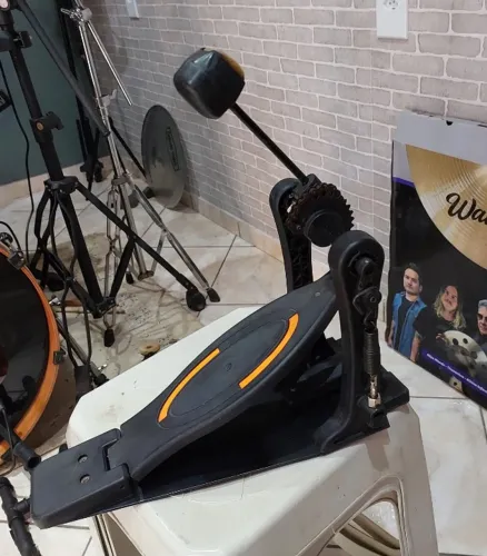 Pedal de Bumbo RMV bateria
