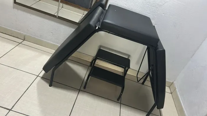 MACA DE ESTÉTICA EM ÓTIMO ESTADO