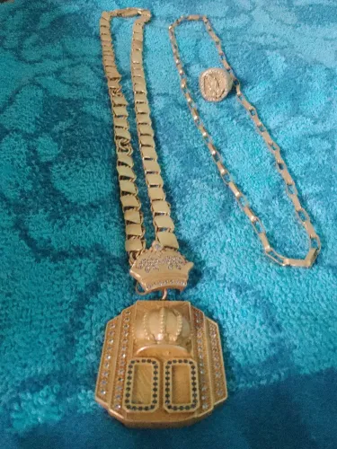 Cordão conjunto moeda antiga