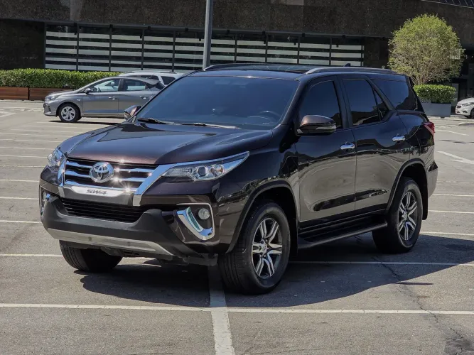 Toyota Hilux SW4 SRV 4X2 2.7 Flex 16V Aut. 2019