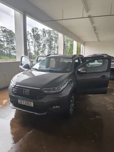 Fiat Strada Volcano 1.3 Flex 8V CD 2023