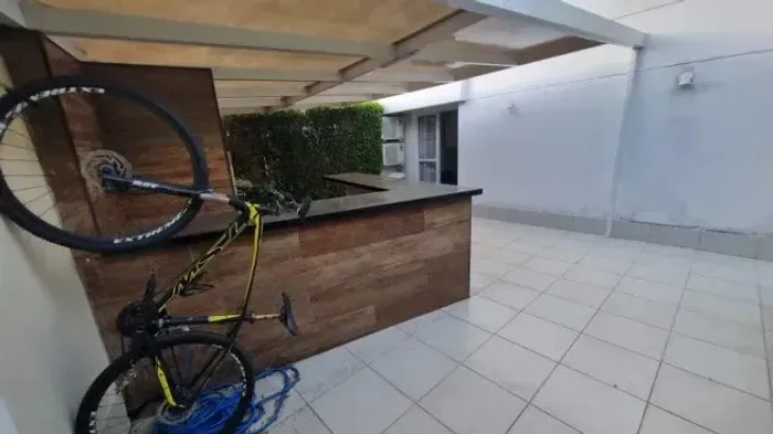 Imóvel para aluguel e venda possui 150 metros quadrados com 2 quartos