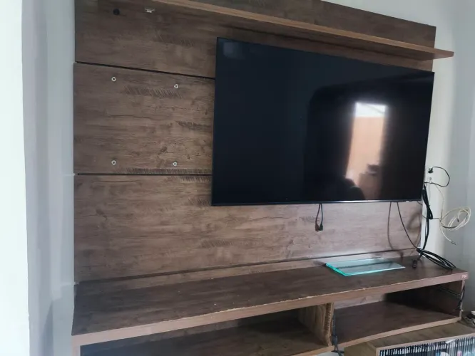 Painel Home Theater HB Móveis 2m para TV até 75"