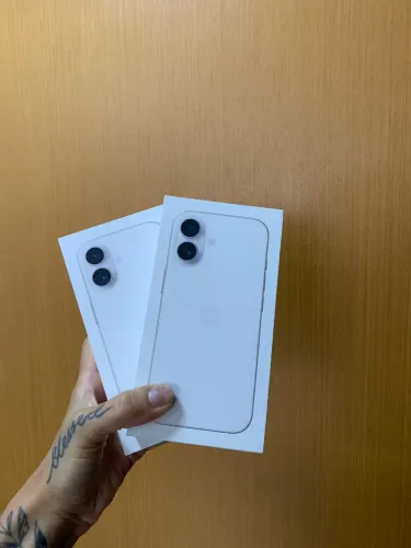 IPHONE 17 256 GB LACRADO