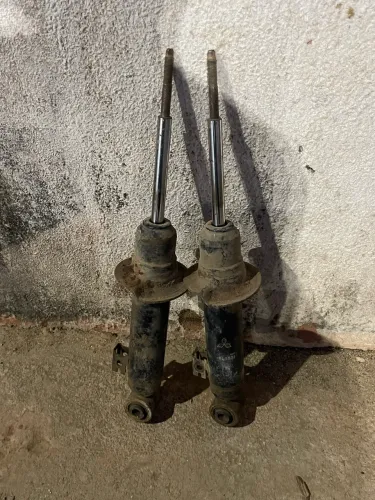 Amortecedor de l200 Cofap