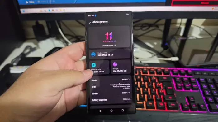 REDMAGIC 11 Air 16GB RAM + 512GB Armazenamento Snapdragon 8 Elite