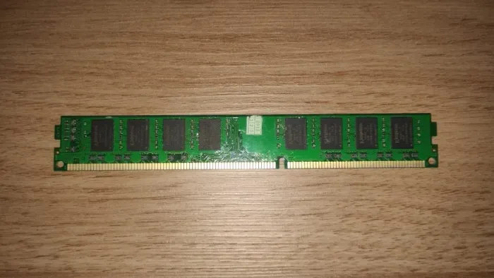 Memória RAM 4gb DDR3 Kingston