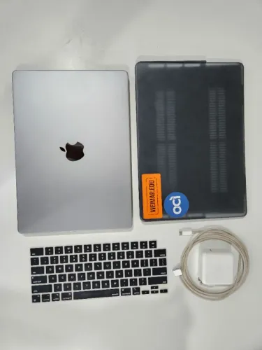 MacBook Pro 2021 Apple, ChipM1 Pro, Cor Space gray, 16GB RAM, 512GB SSD