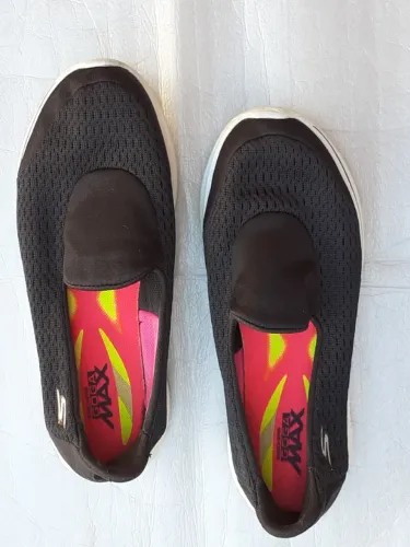 Tênis Feminino Skechers Nº35