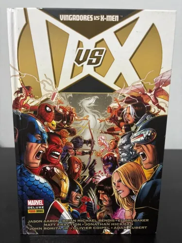 Vingadores vs X-Men - Marvel Deluxe HQ Panini