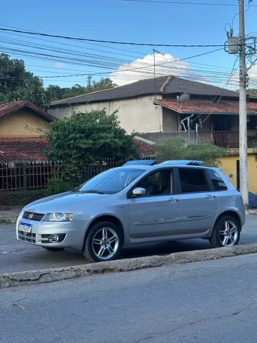 Fiat Stilo Dualogic 1.8 Sporting Flex 8V 5P 2009