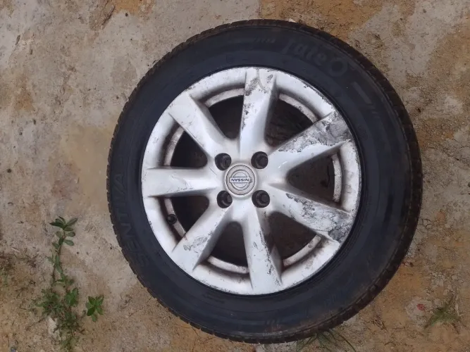 Peças de Nissan Versa 2012