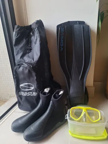 Kit mergulho com mochila usado