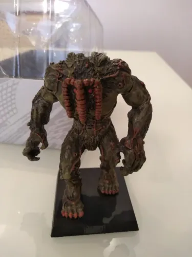 Miniatura Marvel Eaglemoss - Homem-Coisa com revista e pôster