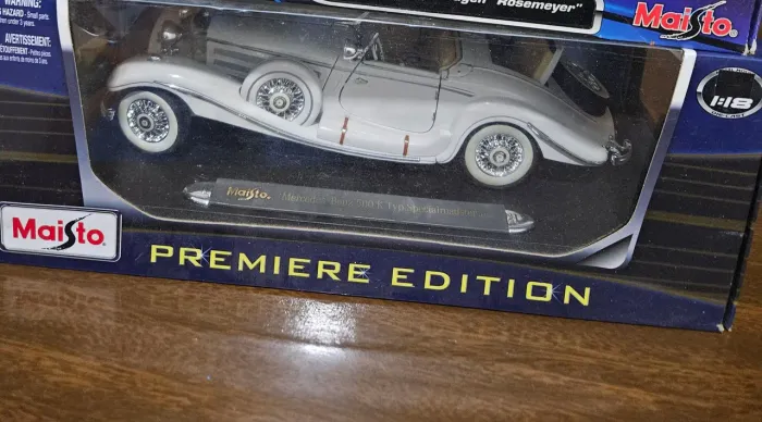 Mercedes-Benz 500 K Typ Specialroadster 1936 - Maisto 1:18, Premiere Edition