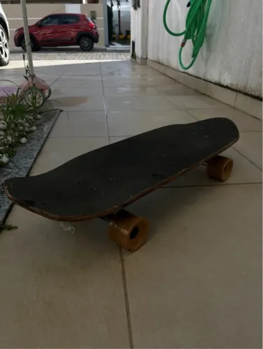 Skate simulador de Surf