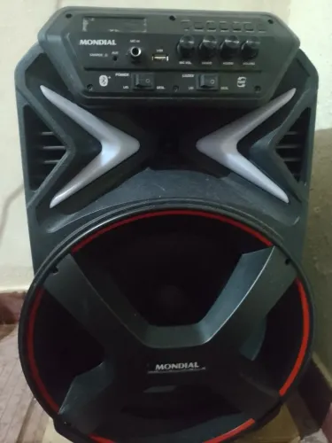 Caixa de Som Mondial CM-400 Bluetooth / LED