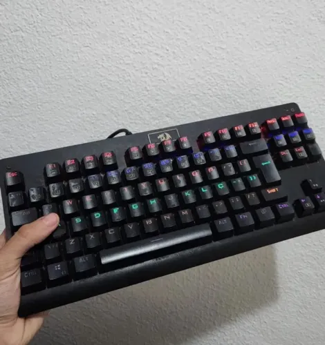 Teclado redragon.