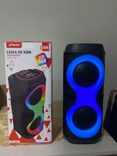 CAIXA DE SOM COM LED