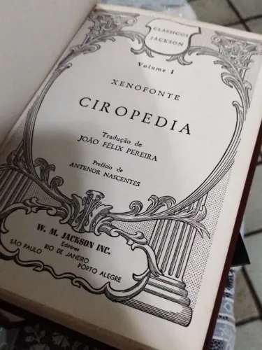 Livros de estudo e acadêmicos baratos