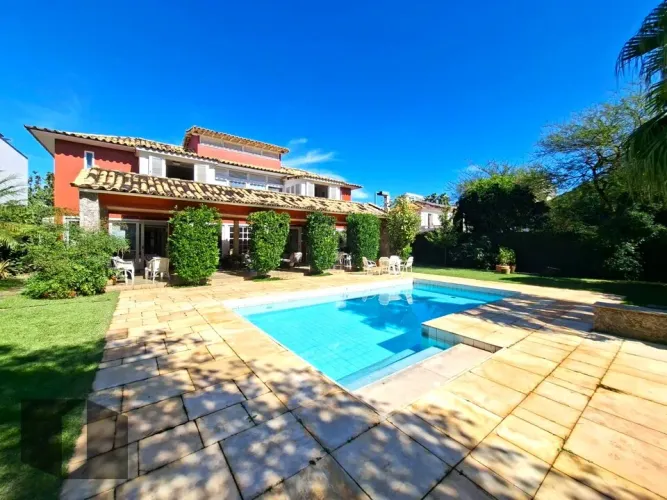 Casa de condomínio em Barra da Tijuca