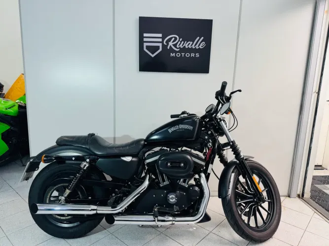 HARLEY DAVIDSON XL883 IRON