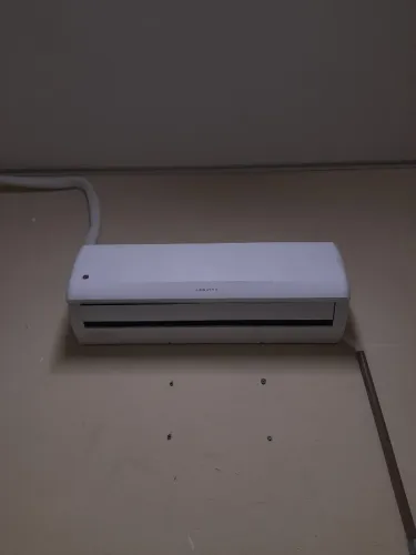 Ar-condicionado Split Agratto 18.000 BTUs 220V Frio