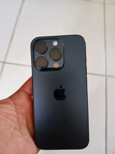 iPhone 15 pro 256gb