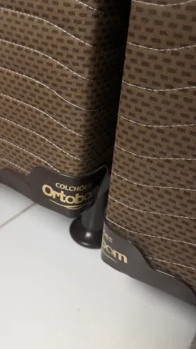 Cama queen Ortobom - Usada