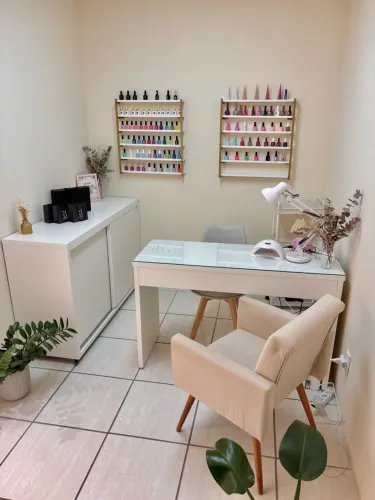 Mesa nail designer