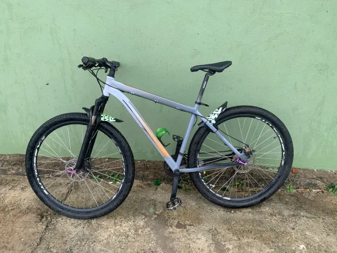 Bike Cross aro 29 c/ cubo k7
