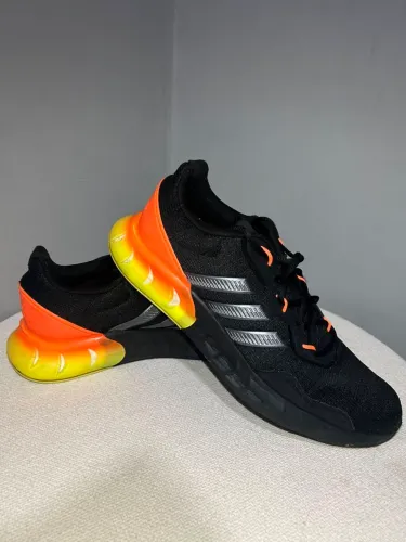 Adidas Kaptir Super - excelente condições