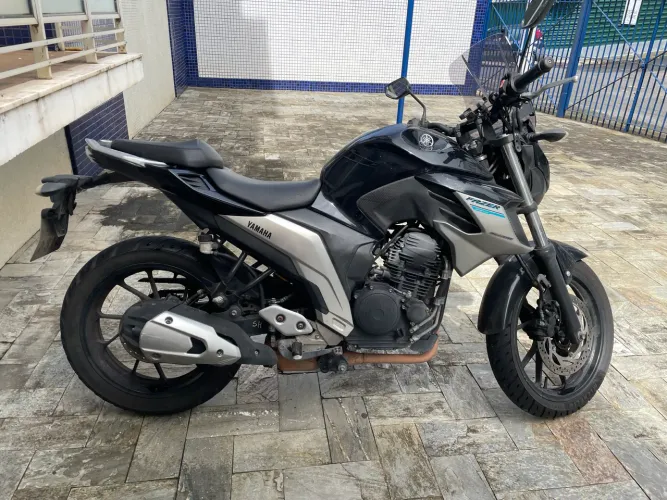 Yamaha Fazer 250