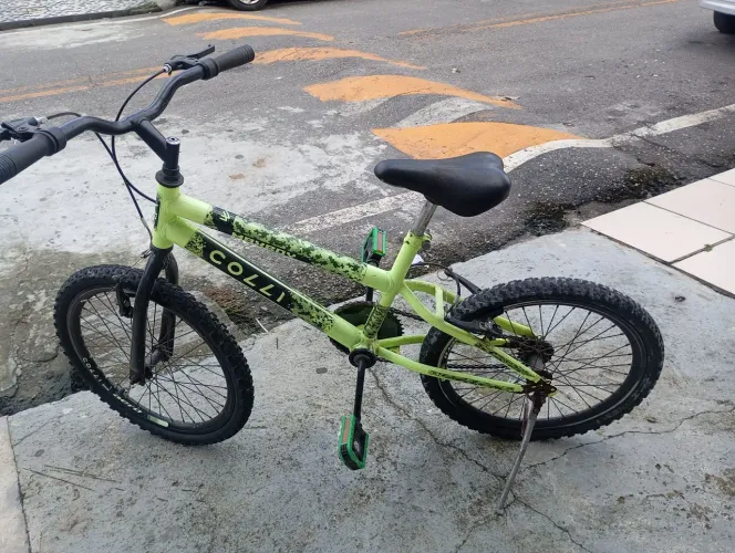 Bicicleta Colli Aro 20 BMX - Boa estrutura