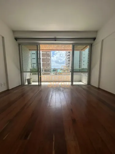 Vende-se Apartamento 4 Quartos 180m² na Rua dos Navegantes