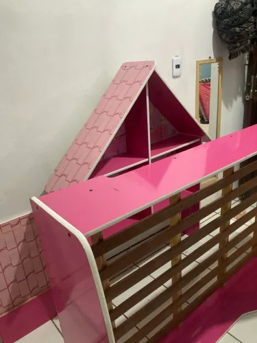 Cama infantil de casinha