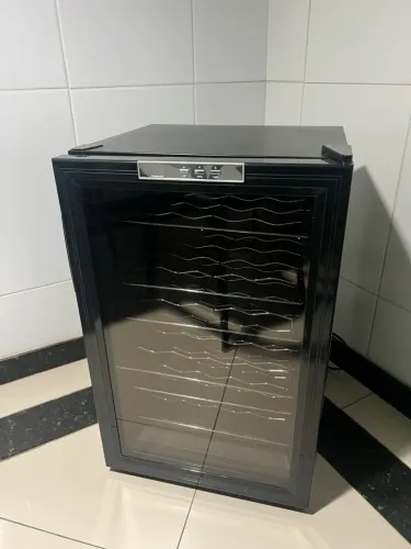 Vendo adega 24 garrafas
