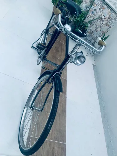 Bicicleta antiga- relíquia 