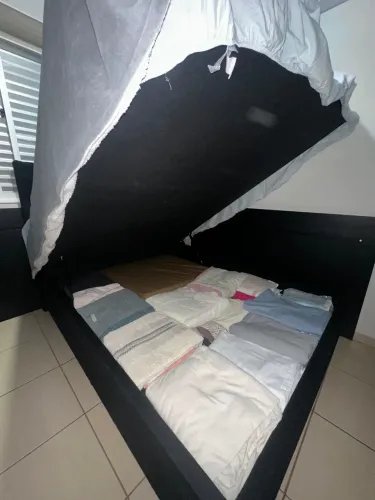 Cama Baú Casal com Cabeceira Estofada + Colchão Molas Ensacadas Hellen - Excelente Estado