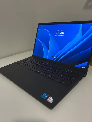 Notebook Dell Inspiron 15 I5-1235U Windows 11