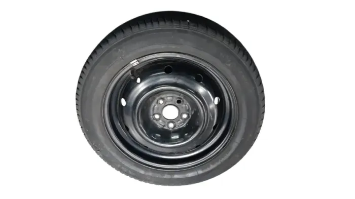 Roda estepe Subaru Impreza aro 16 pneu semi novo Yokohama