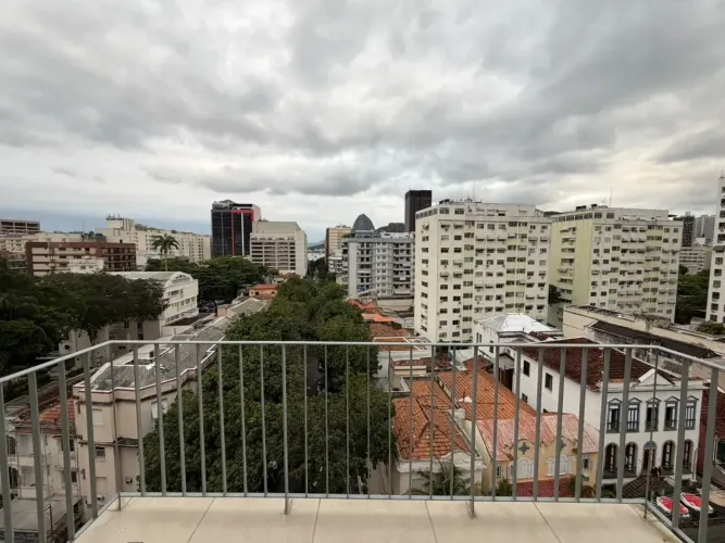 Reformado | 02 Varandas | 01 Vaga