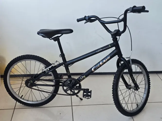 Bicicleta Caloi expert aro 20 bmx