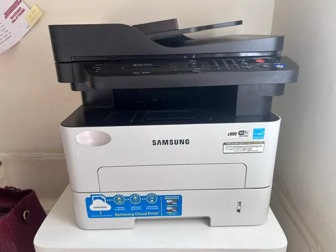 Impressora multifuncional monocromática Samsung Xpress SL-M2885FW