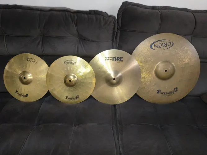 Kit pratos de bateria acústica 13, 16, 20 